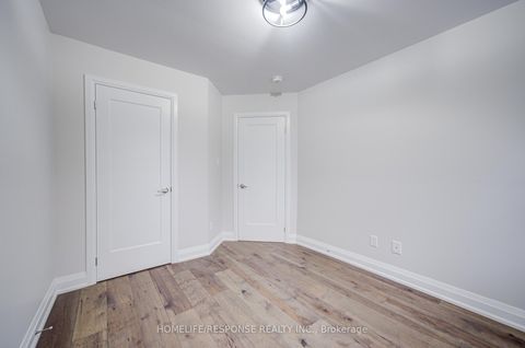 Photo 28 at 49 Kale Crescent, Maple, Vaughan