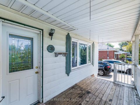 Photo 10 at 135 Kitchener Road, West Hill, Toronto