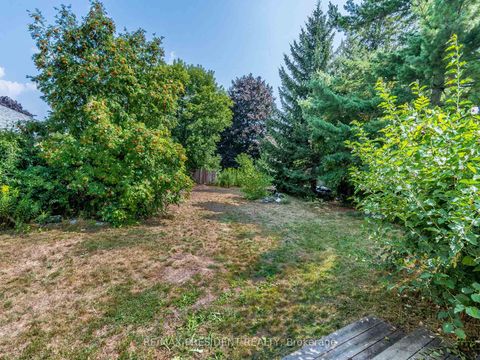 Photo 28 at 135 Kitchener Road, West Hill, Toronto