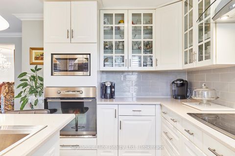 Photo 9 at 593A Scarlett Road, Humber Heights, Toronto