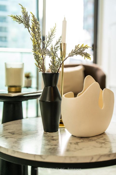 Photo 12 at 1706 - 16 Harrison Garden Boulevard, Willowdale East, Toronto