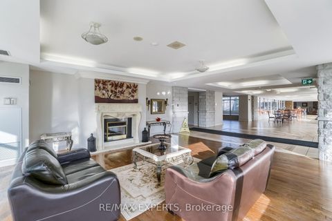 Photo 4 at 414 - 2506 RUTHERFORD Road, Maple, Vaughan