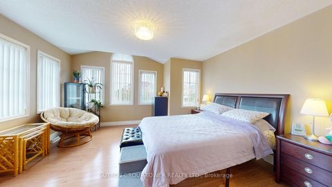 Photo 12 at 450 John Deisman Boulevard, Vellore Village, Vaughan