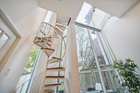 Photo 14 at 94 Castlewood Road, Lawrence Park South, Toronto