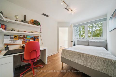Photo 22 at 94 Castlewood Road, Lawrence Park South, Toronto
