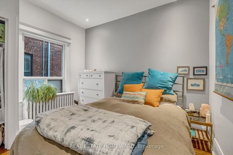 Photo 13 at 272 Keele Street, Junction Area, Toronto