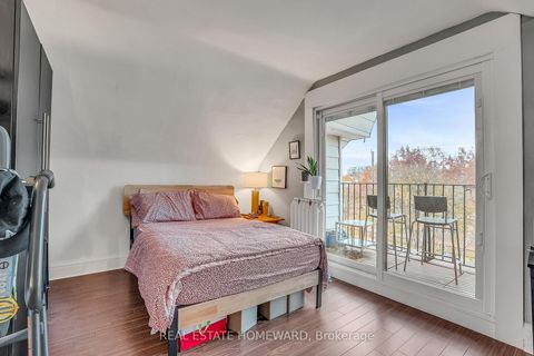 Photo 24 at 272 Keele Street, Junction Area, Toronto