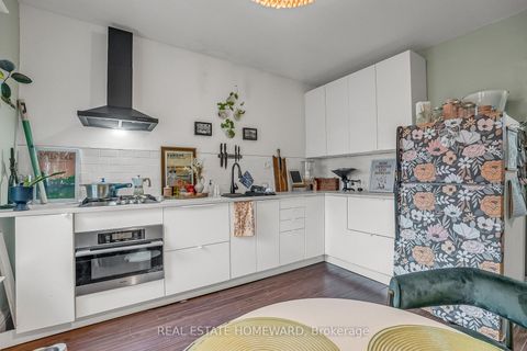 Photo 31 at 272 Keele Street, Junction Area, Toronto