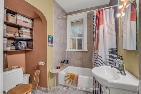 Photo 34 at 272 Keele Street, Junction Area, Toronto