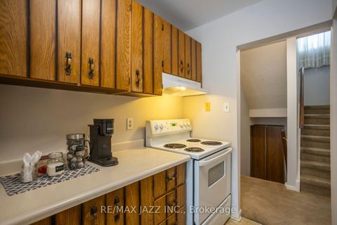 Photo 7 at 77 Caronia Square, Malvern, Toronto