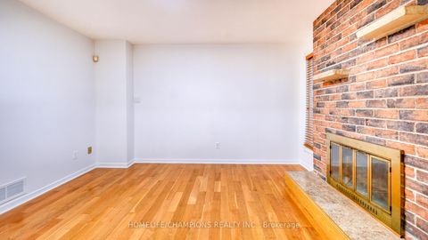 Photo 5 at 9 Seagrave Crescent, Steeles, Toronto