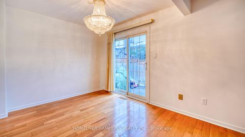 Photo 9 at 9 Seagrave Crescent, Steeles, Toronto