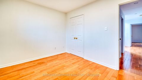 Photo 27 at 9 Seagrave Crescent, Steeles, Toronto