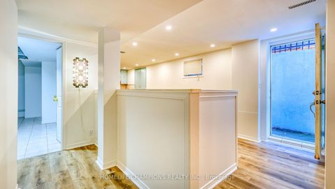 Photo 31 at 9 Seagrave Crescent, Steeles, Toronto