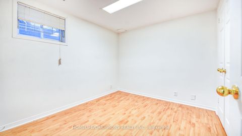 Photo 33 at 9 Seagrave Crescent, Steeles, Toronto