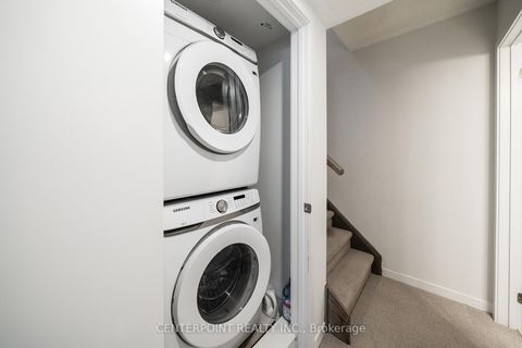 Photo 16 at 44 - 15 William Jackson Way, New Toronto, Toronto