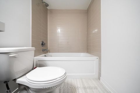 Photo 22 at 44 - 15 William Jackson Way, New Toronto, Toronto