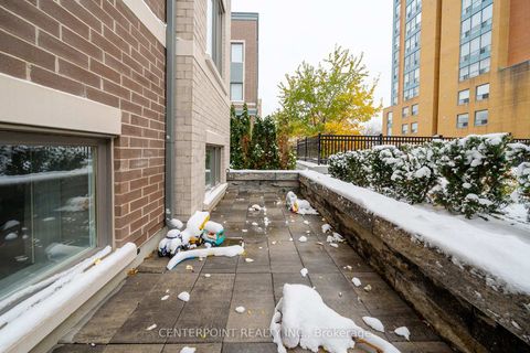 Photo 25 at 44 - 15 William Jackson Way, New Toronto, Toronto