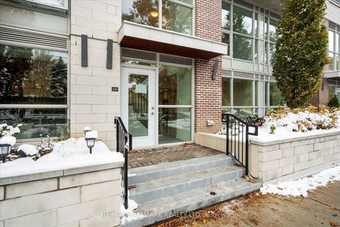 Photo 3 at TH9 - 1350 Kingston Road, Cliffside, Toronto