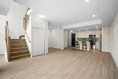 Photo 10 at TH9 - 1350 Kingston Road, Cliffside, Toronto