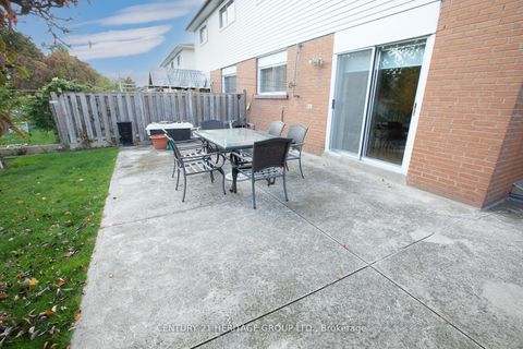 Photo 33 at 237 Apache Trail, Henry Farm, Toronto