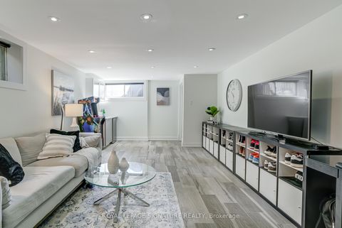 Photo 16 at 57 Munson Crescent, Bendale, Toronto