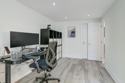 Photo 17 at 57 Munson Crescent, Bendale, Toronto