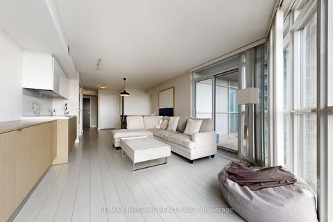 Photo 7 at 2306 - 21 Iceboat Terrace, Waterfront Communities C1, Toronto