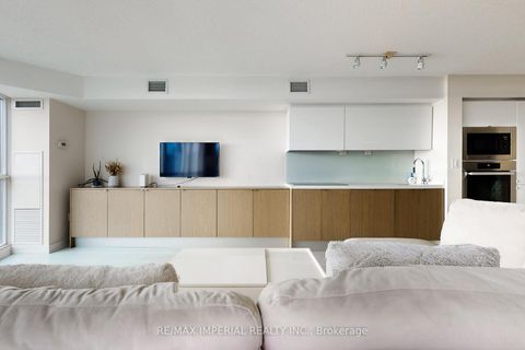 Photo 9 at 2306 - 21 Iceboat Terrace, Waterfront Communities C1, Toronto