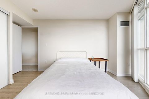 Photo 19 at 2306 - 21 Iceboat Terrace, Waterfront Communities C1, Toronto