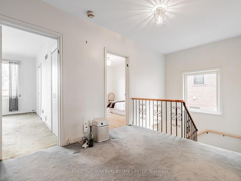 Photo 16 at 67 Viewmount Avenue, Lawrence, Toronto