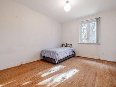 Photo 18 at 67 Viewmount Avenue, Lawrence, Toronto