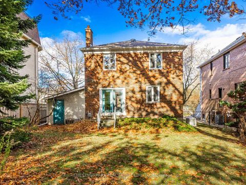 Photo 28 at 67 Viewmount Avenue, Lawrence, Toronto