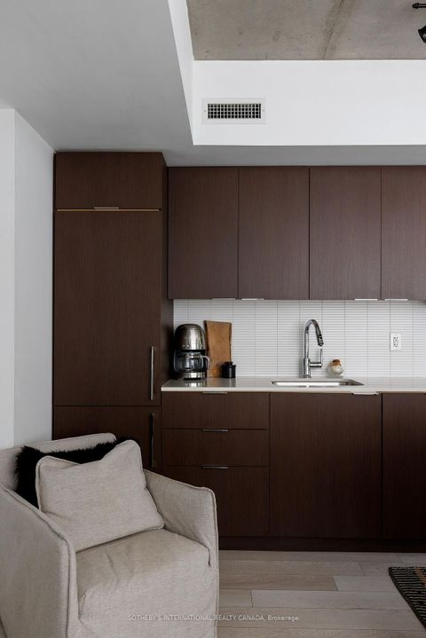 Photo 12 at 223 - 5 Hanna Avenue, Niagara, Toronto