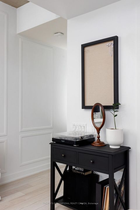 Photo 16 at 223 - 5 Hanna Avenue, Niagara, Toronto