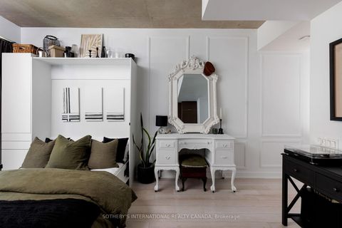 Photo 20 at 223 - 5 Hanna Avenue, Niagara, Toronto