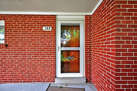 Photo 8 at 288 Trafalgar Road, OO Old Oakville, Oakville