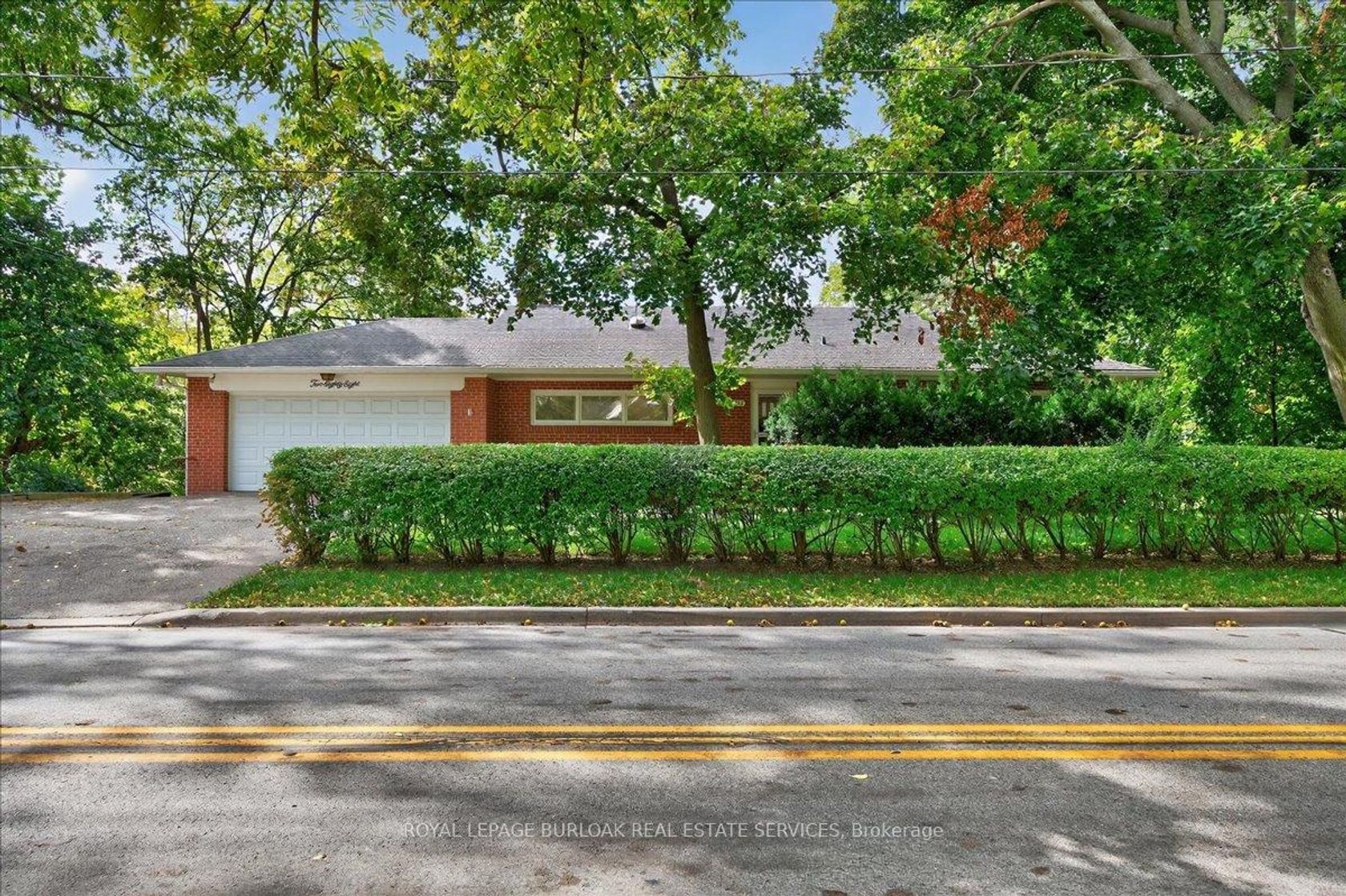 288 Trafalgar Road, OO Old Oakville, Oakville 