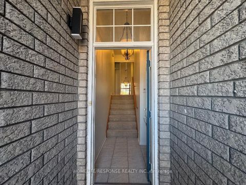 Photo 4 at 50 - 712 Warden Avenue, Birchmount, Toronto