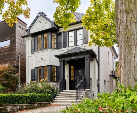 Photo 2 at 18 Astley Avenue, Moore Park, Toronto