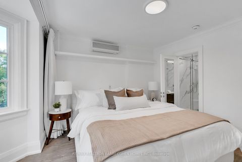 Photo 25 at 18 Astley Avenue, Moore Park, Toronto