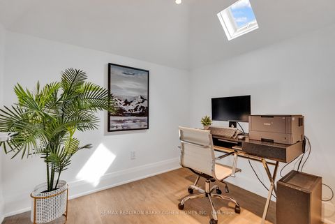 Photo 28 at 18 Astley Avenue, Moore Park, Toronto