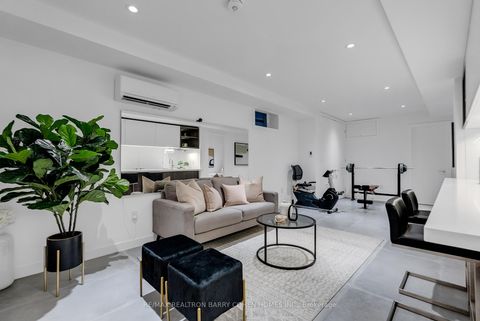 Photo 33 at 18 Astley Avenue, Moore Park, Toronto