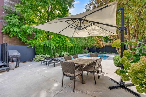 Photo 39 at 18 Astley Avenue, Moore Park, Toronto