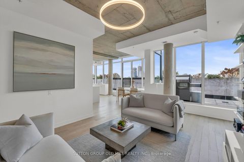 Photo 5 at 601 - 130 Rusholme Road, Dufferin Grove, Toronto