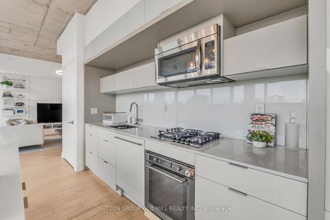 Photo 14 at 601 - 130 Rusholme Road, Dufferin Grove, Toronto