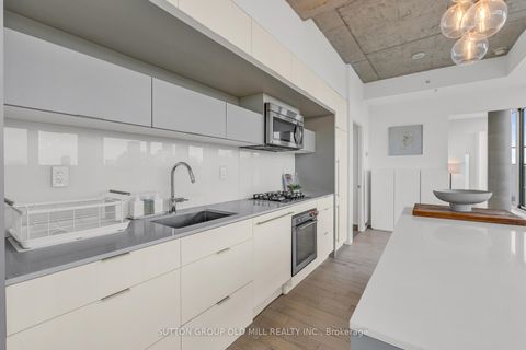 Photo 15 at 601 - 130 Rusholme Road, Dufferin Grove, Toronto