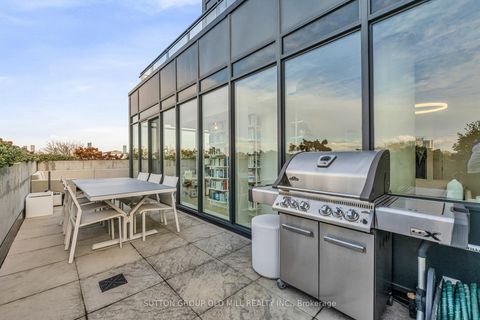 Photo 31 at 601 - 130 Rusholme Road, Dufferin Grove, Toronto