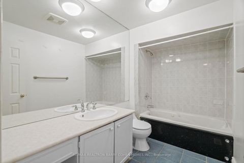 Photo 18 at 371 Woodsworth Road, Windfields, Toronto