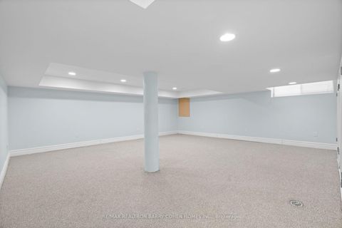 Photo 20 at 371 Woodsworth Road, Windfields, Toronto